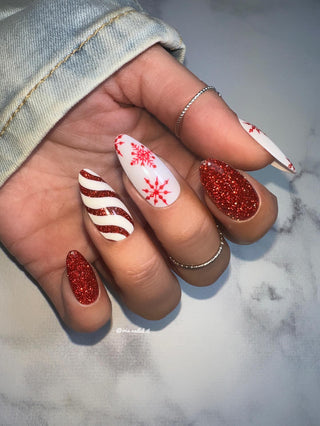 Kerst Nail Art | @iris.nailed.it